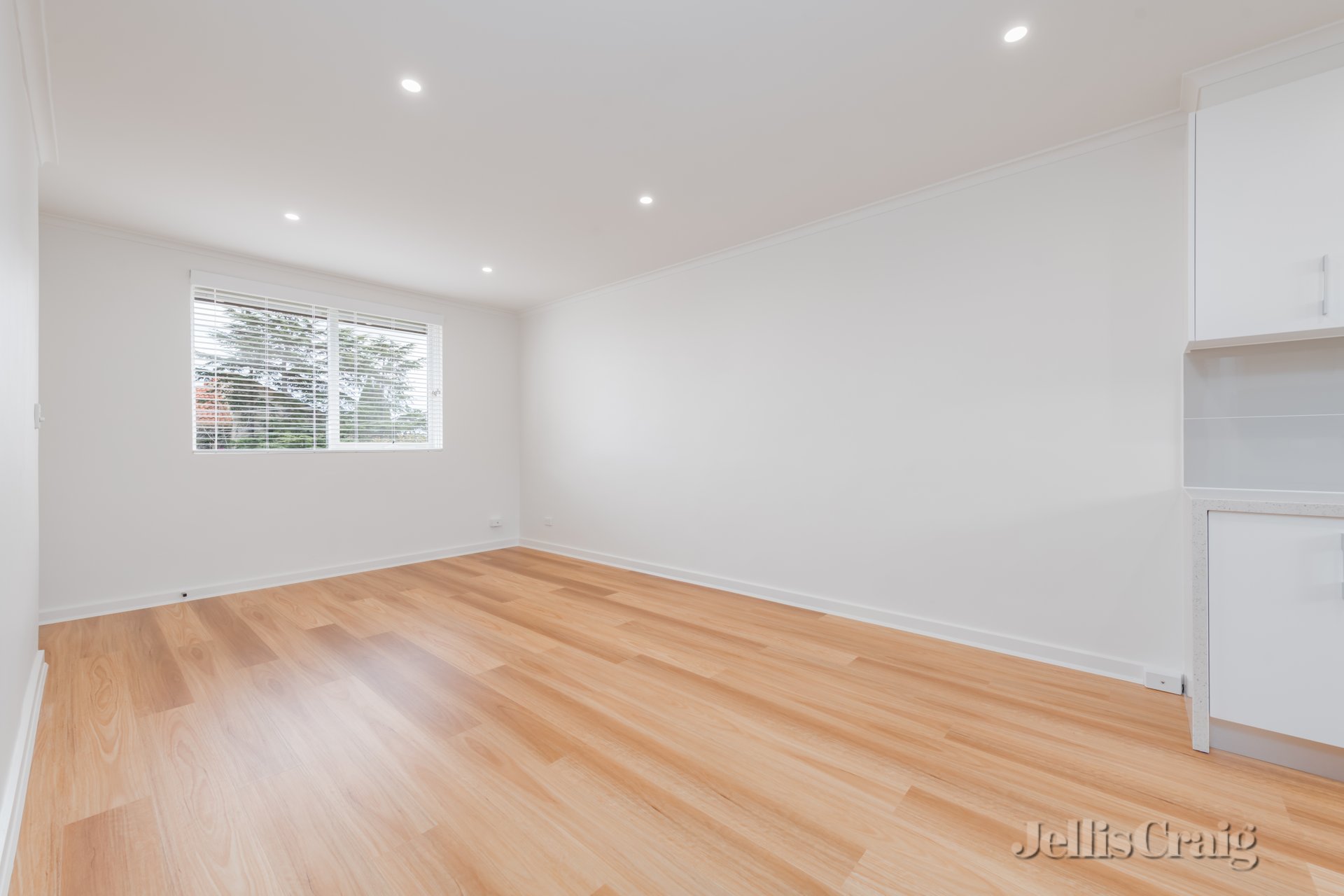 8/248 Moreland Road, Brunswick image 1