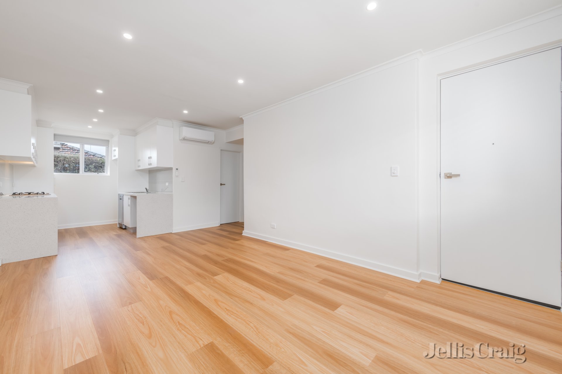 8/248 Moreland Road, Brunswick image 2