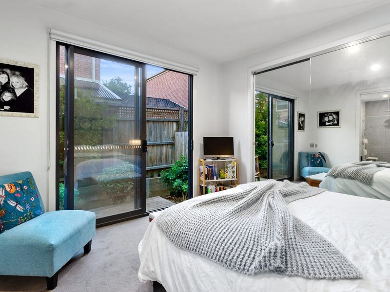 Property Gallery Thumbnail 9
