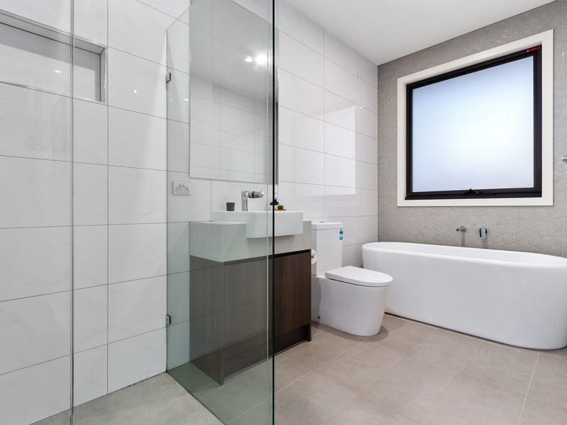 Property Gallery Thumbnail 12