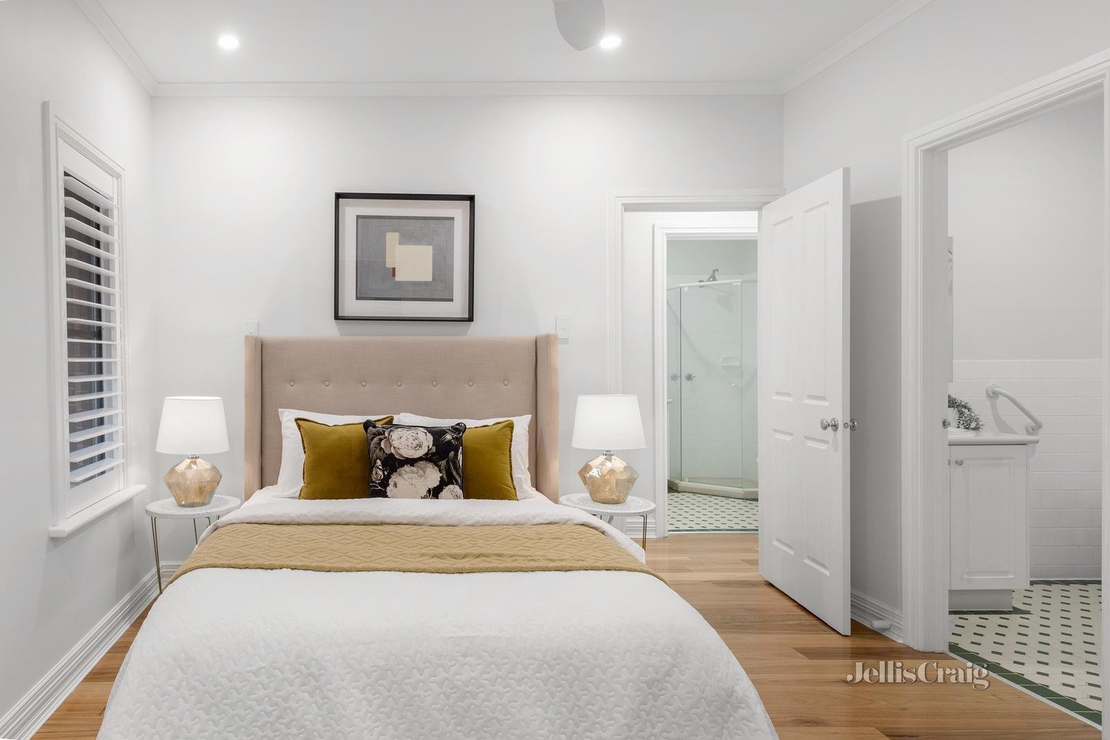 8/25 Cavalier Street, Doncaster East image 7