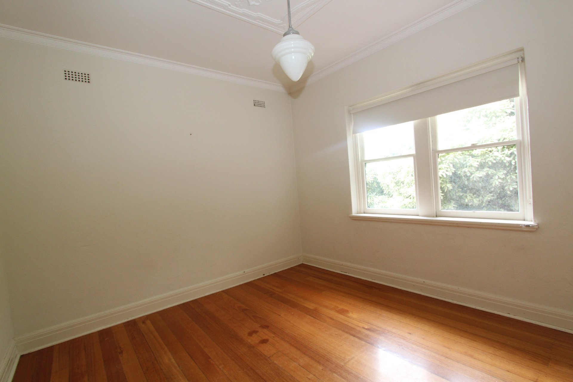 Property Gallery Thumbnail 5