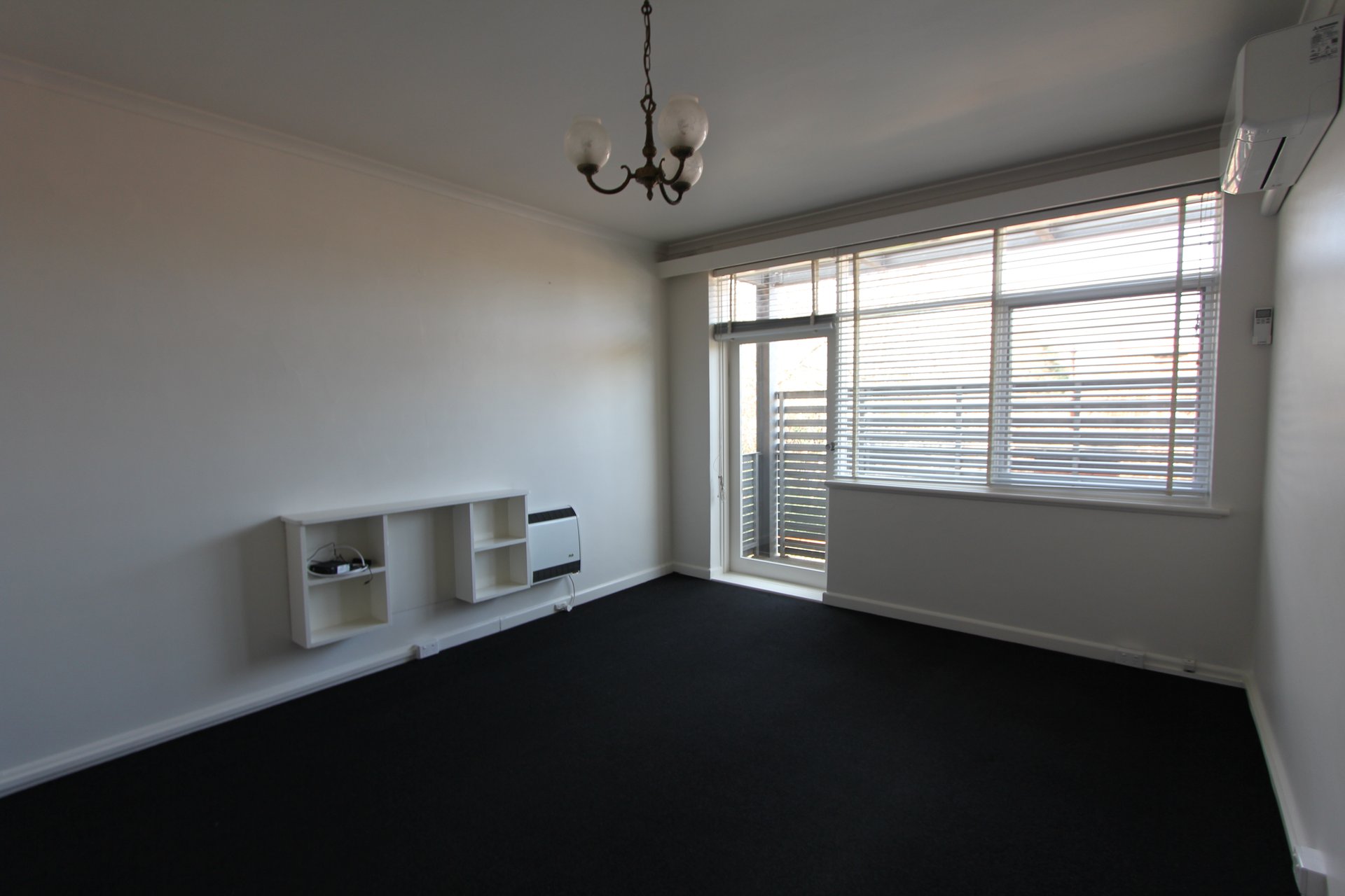 Property Gallery Thumbnail 2