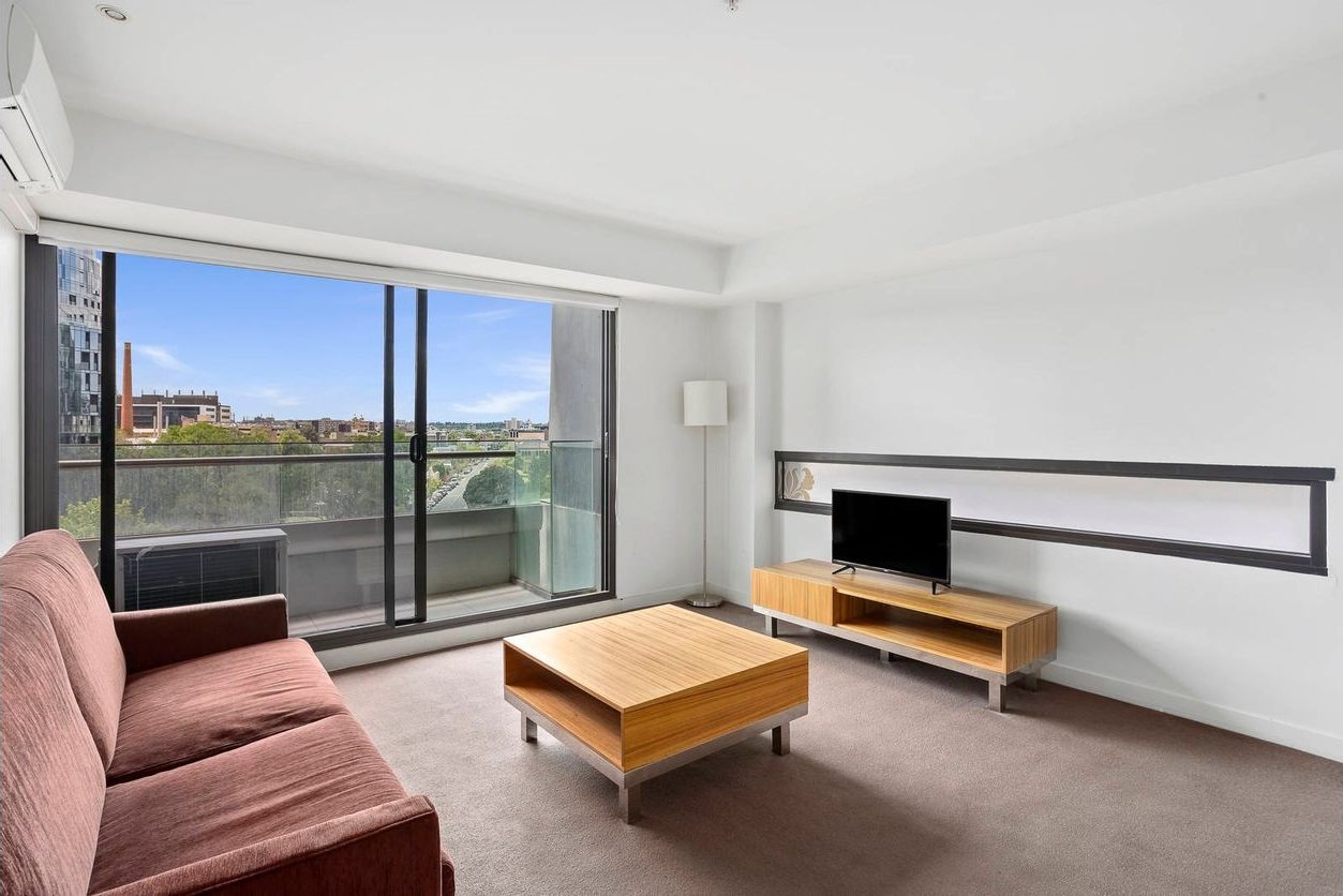 826 / 572 St Kilda Road MELBOURNE