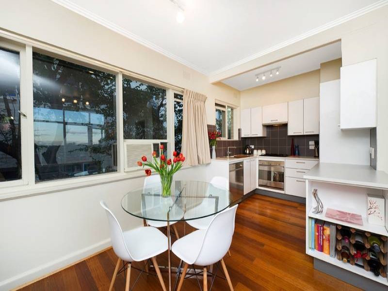 8/27 Hill Street, Hawthorn image 3