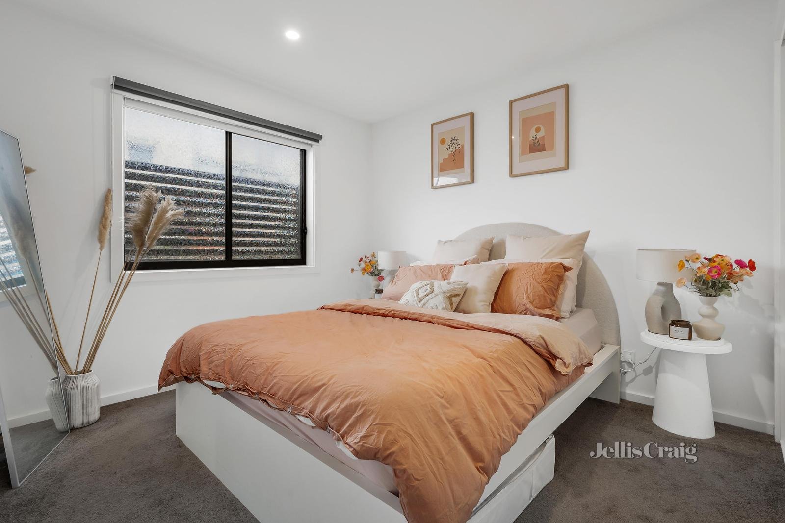 8/27 King Street, Bayswater image 6