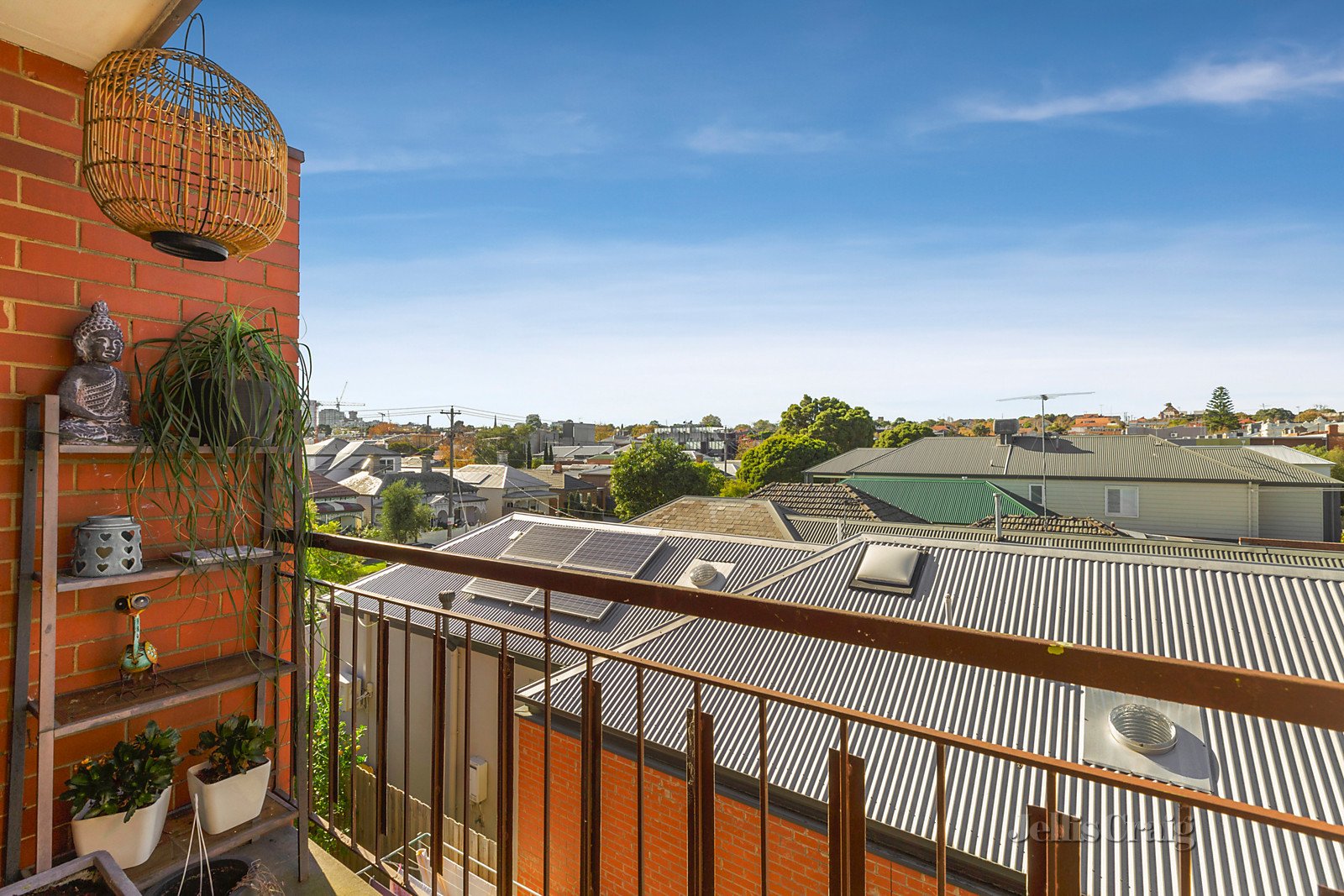 8/27 Roseberry Street, Ascot Vale image 5