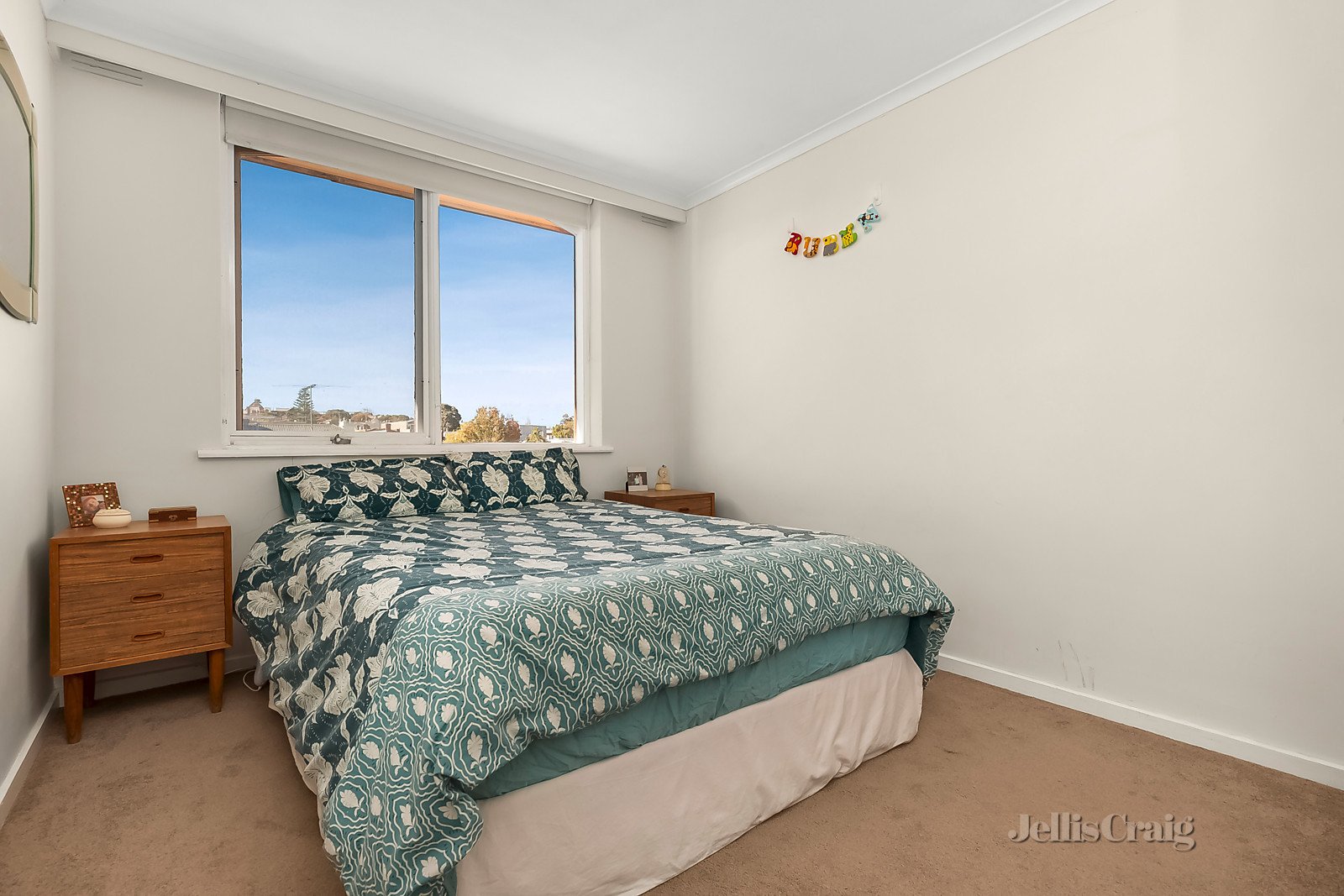 8/27 Roseberry Street, Ascot Vale image 6