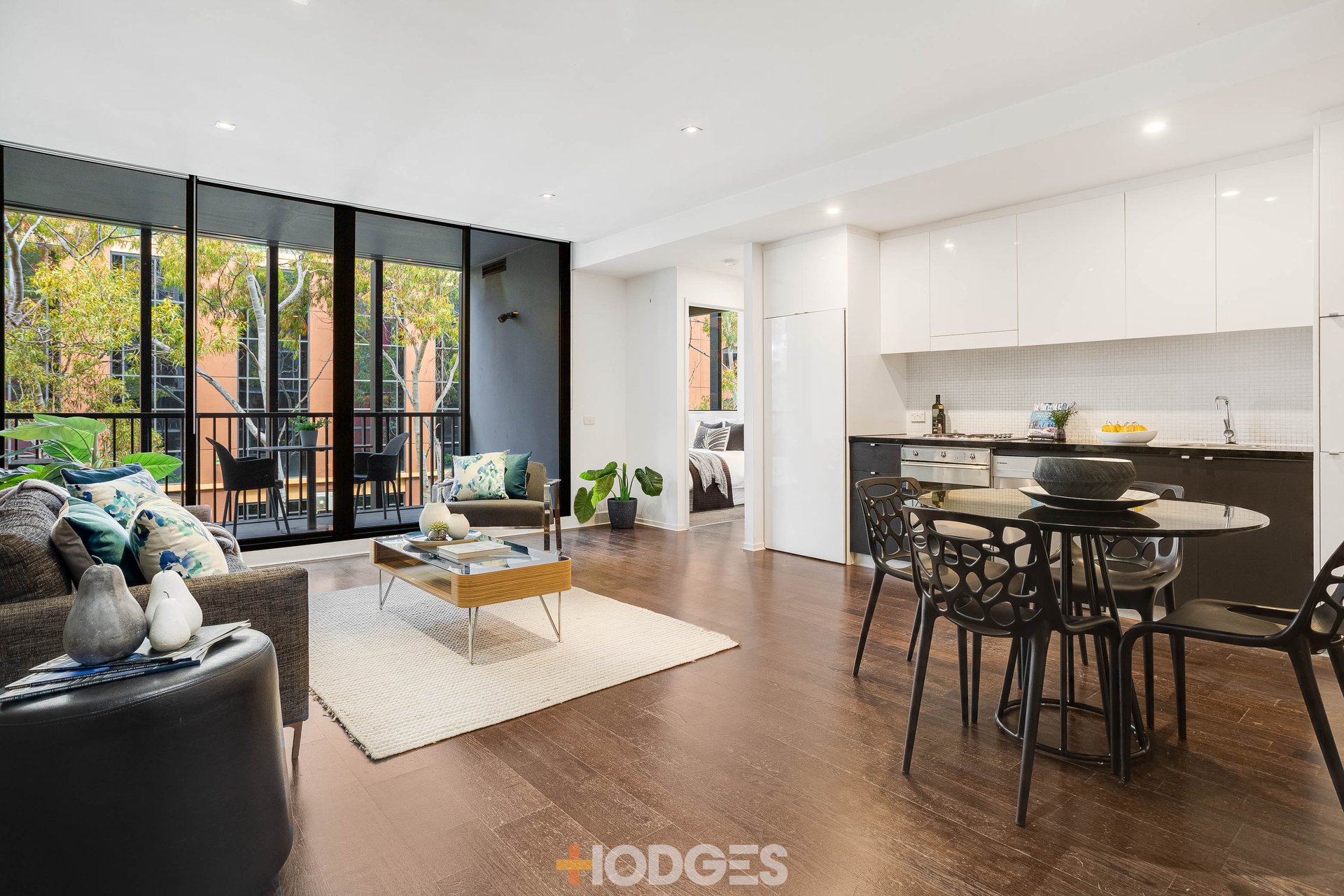82 / 73 River Street Richmond