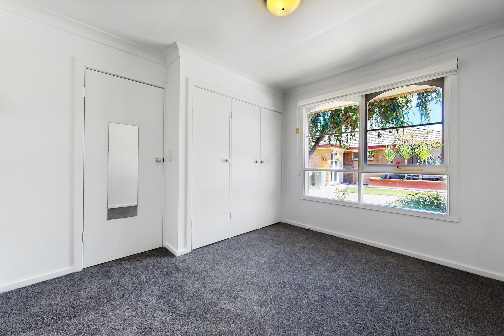 8/28 Coorigil Road, Carnegie image 7