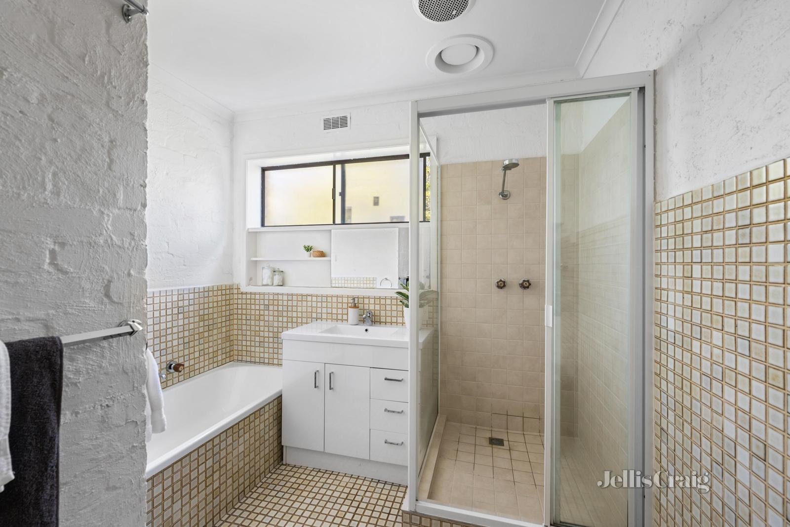8/28 Gladstone Street, Kew image 5