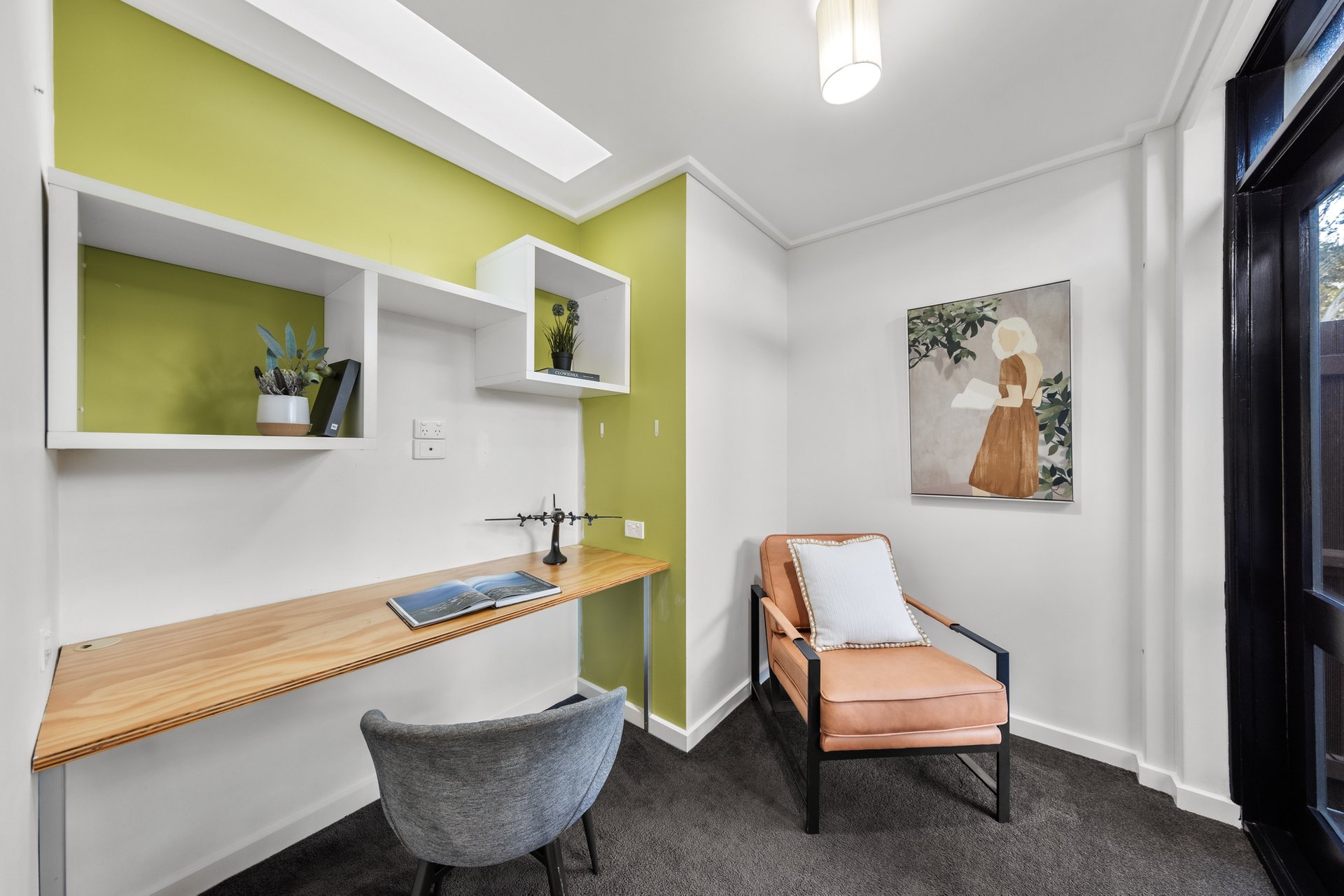 Property Gallery Thumbnail 14