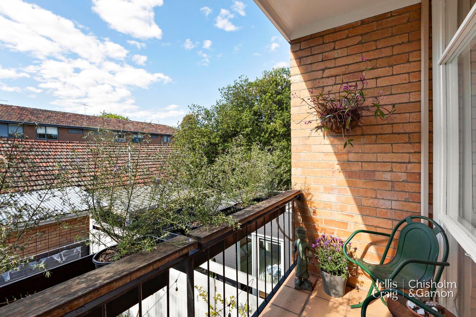 8/282 Barkly Street, Elwood image 8