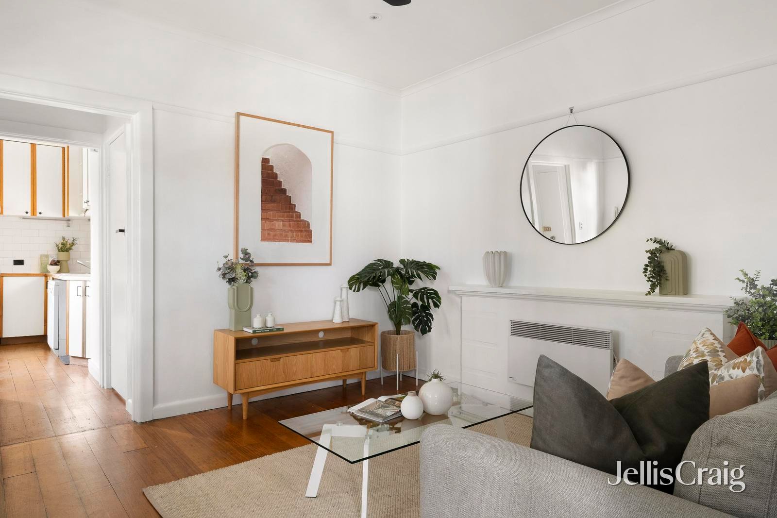 8/29 Albert Street, East Melbourne image 2