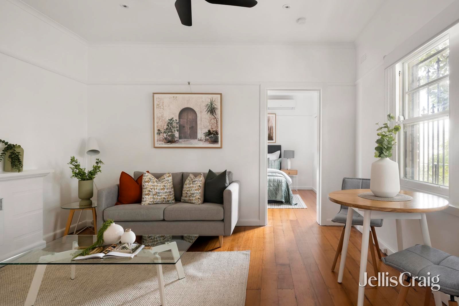 8/29 Albert Street, East Melbourne image 3