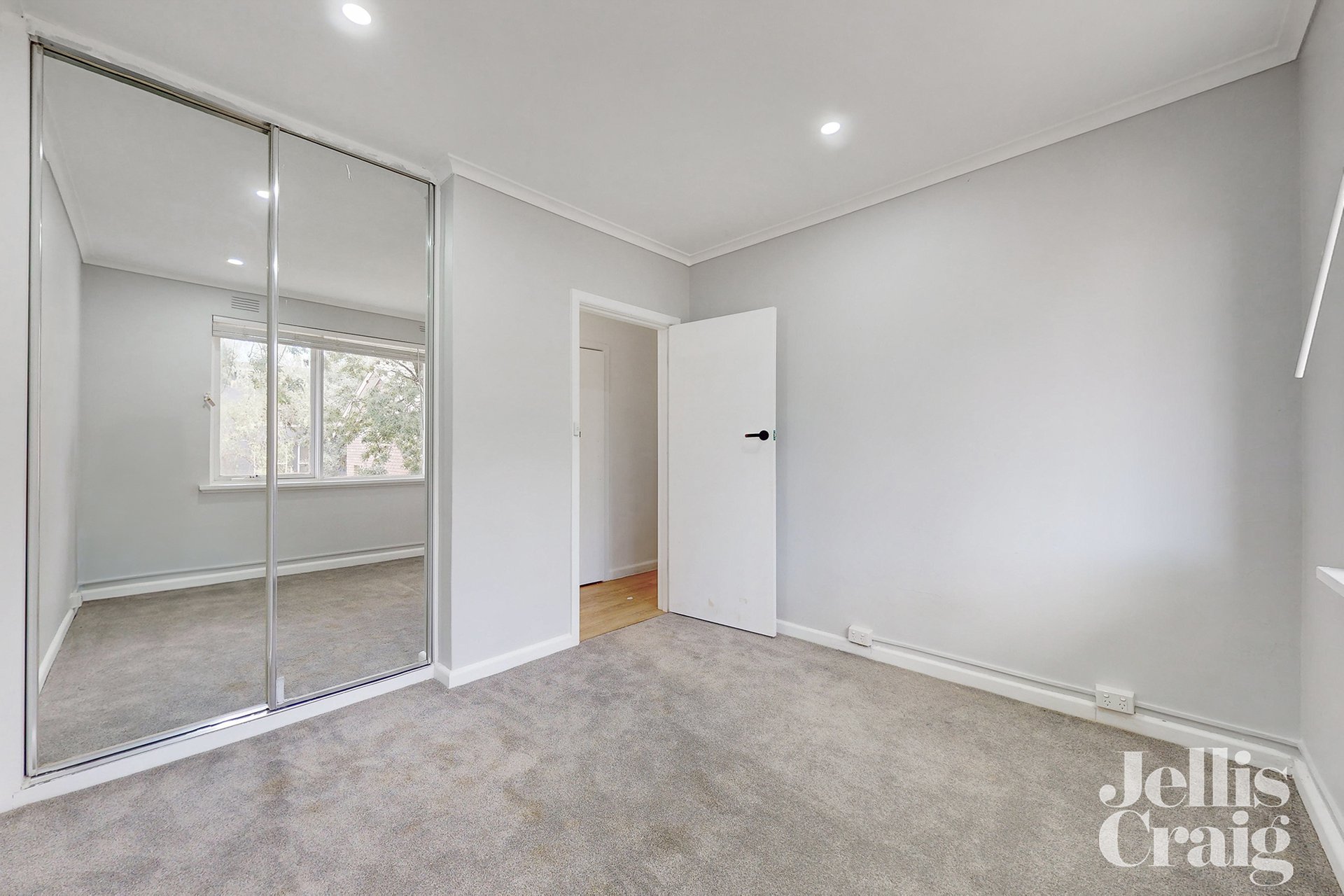 8/29 Elphin Grove, Hawthorn image 7