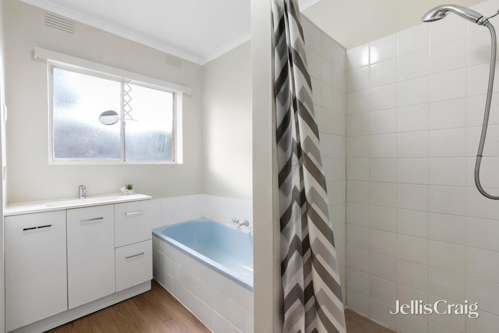 8/29 Graham Road, Highett image 7