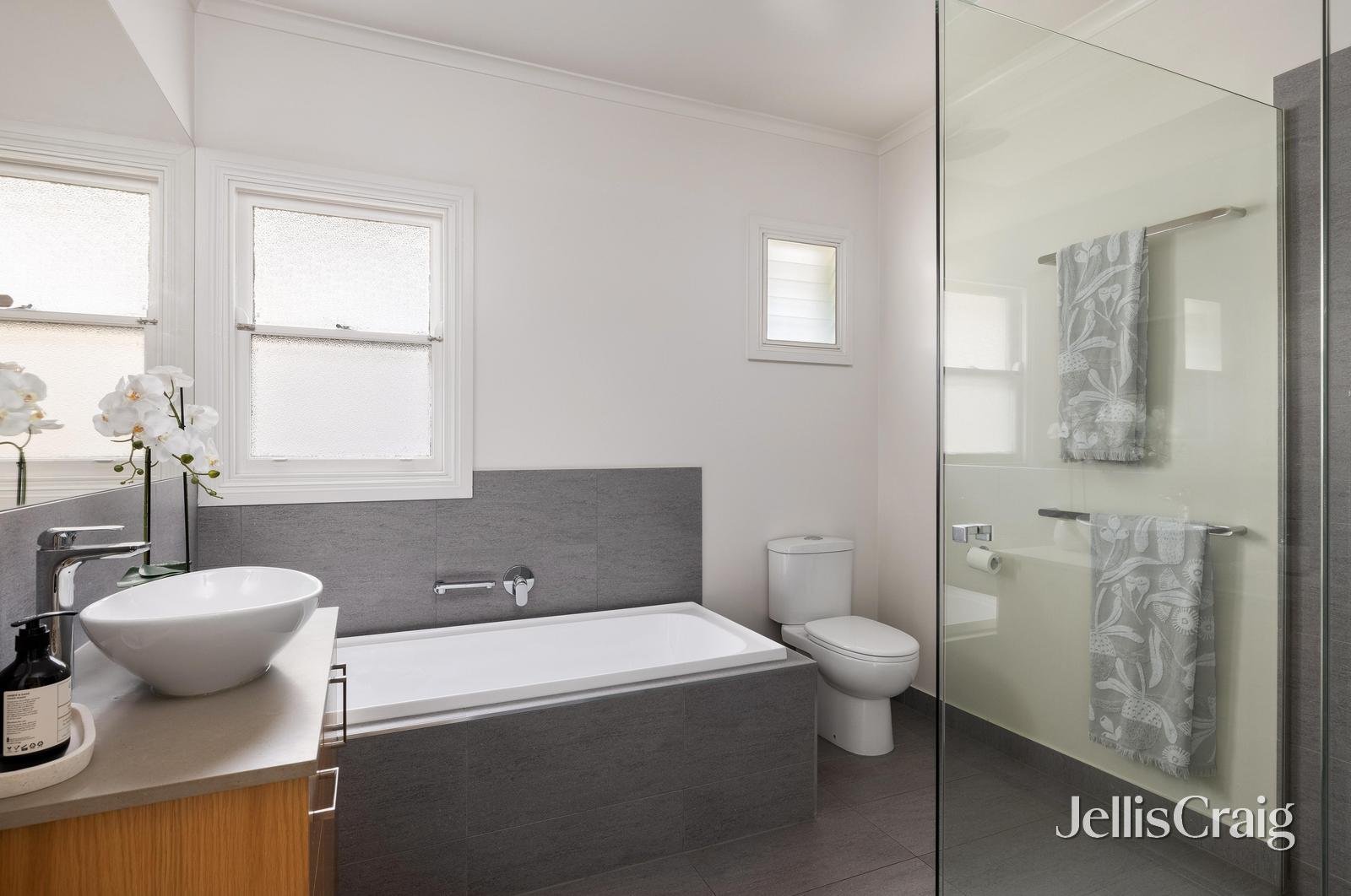 829 Talbot Street South, Redan image 12
