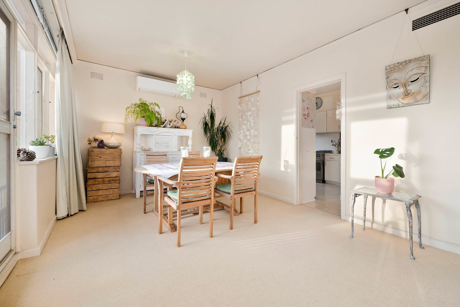 Property Gallery Thumbnail 3