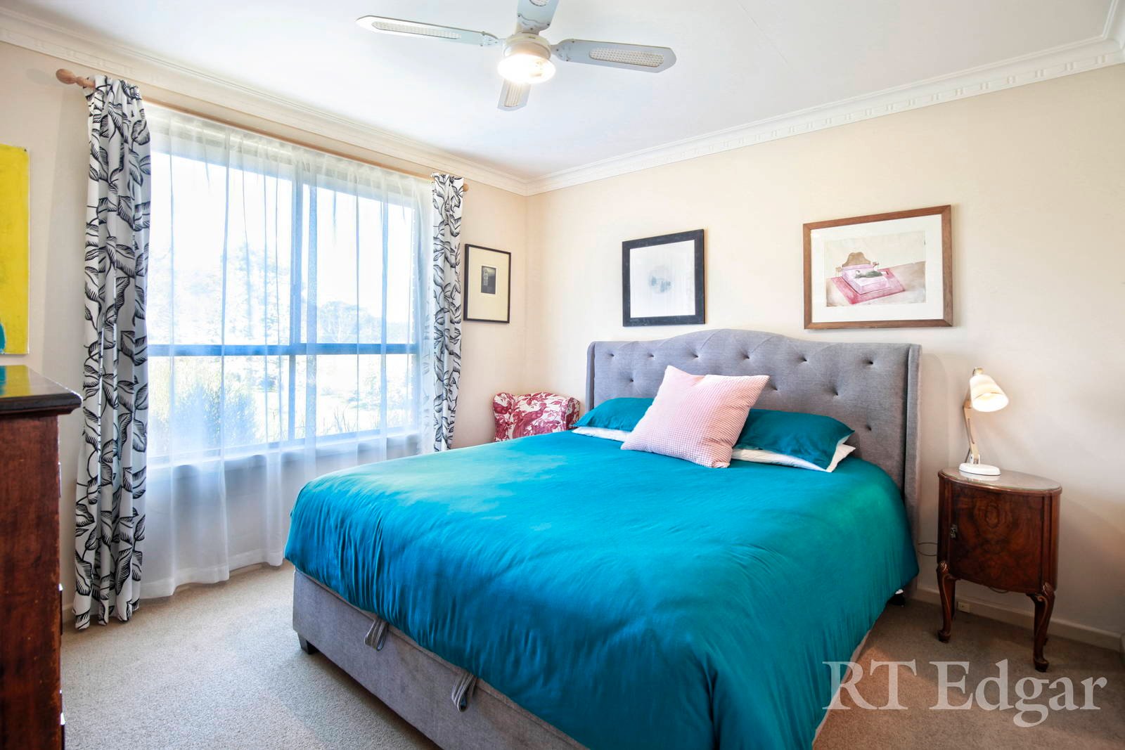 Property Gallery Thumbnail 8