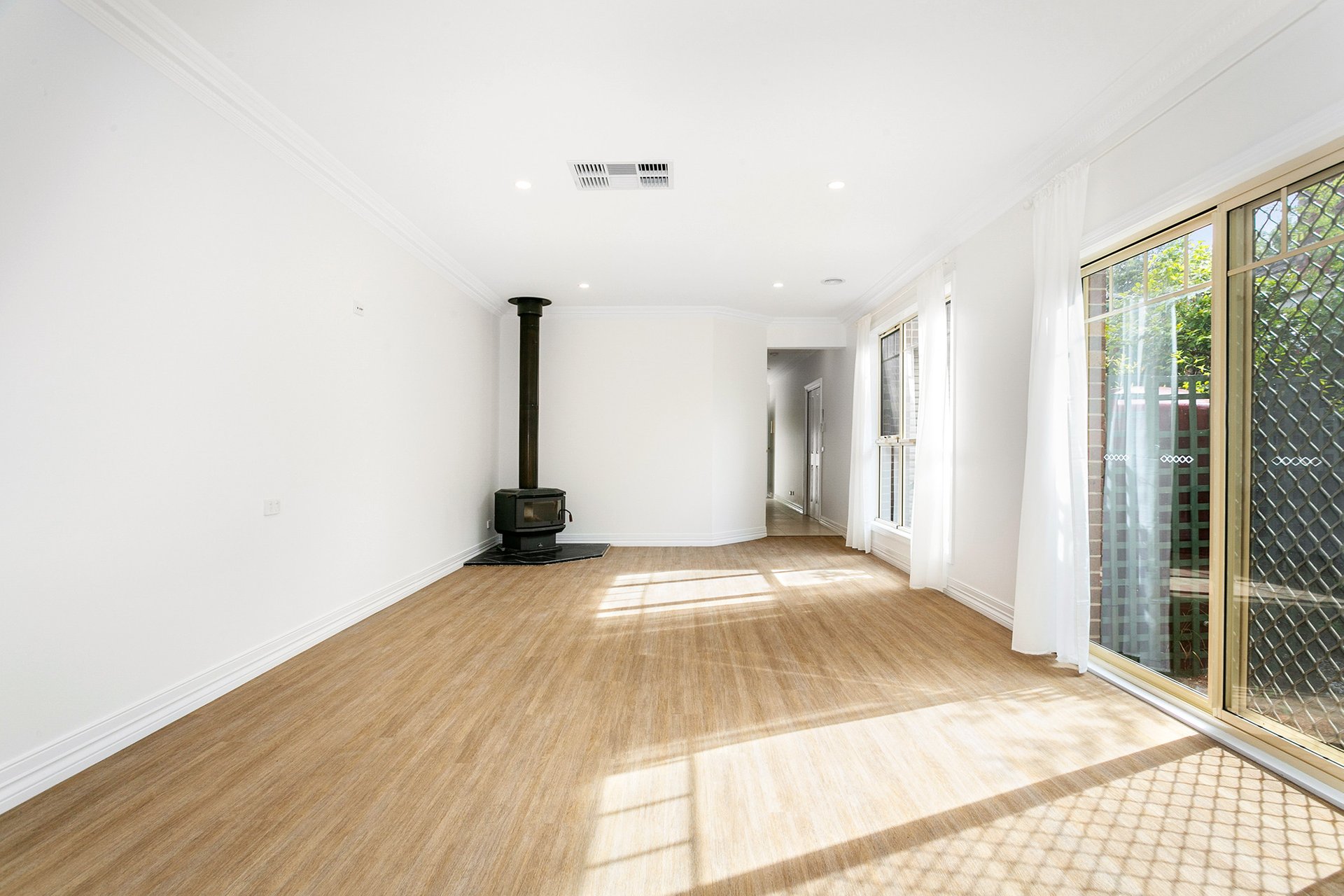 Property Gallery Thumbnail 2