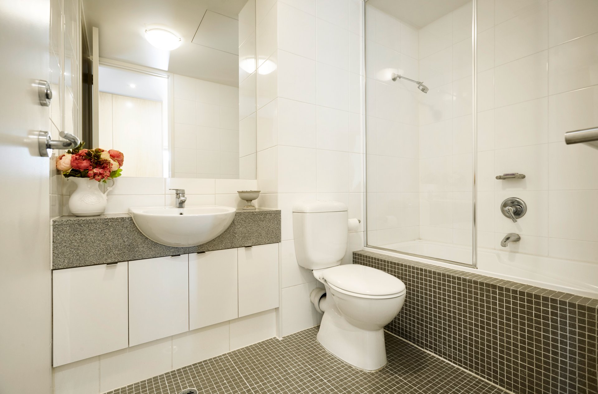 8 / 2A The Avenue  PRAHRAN