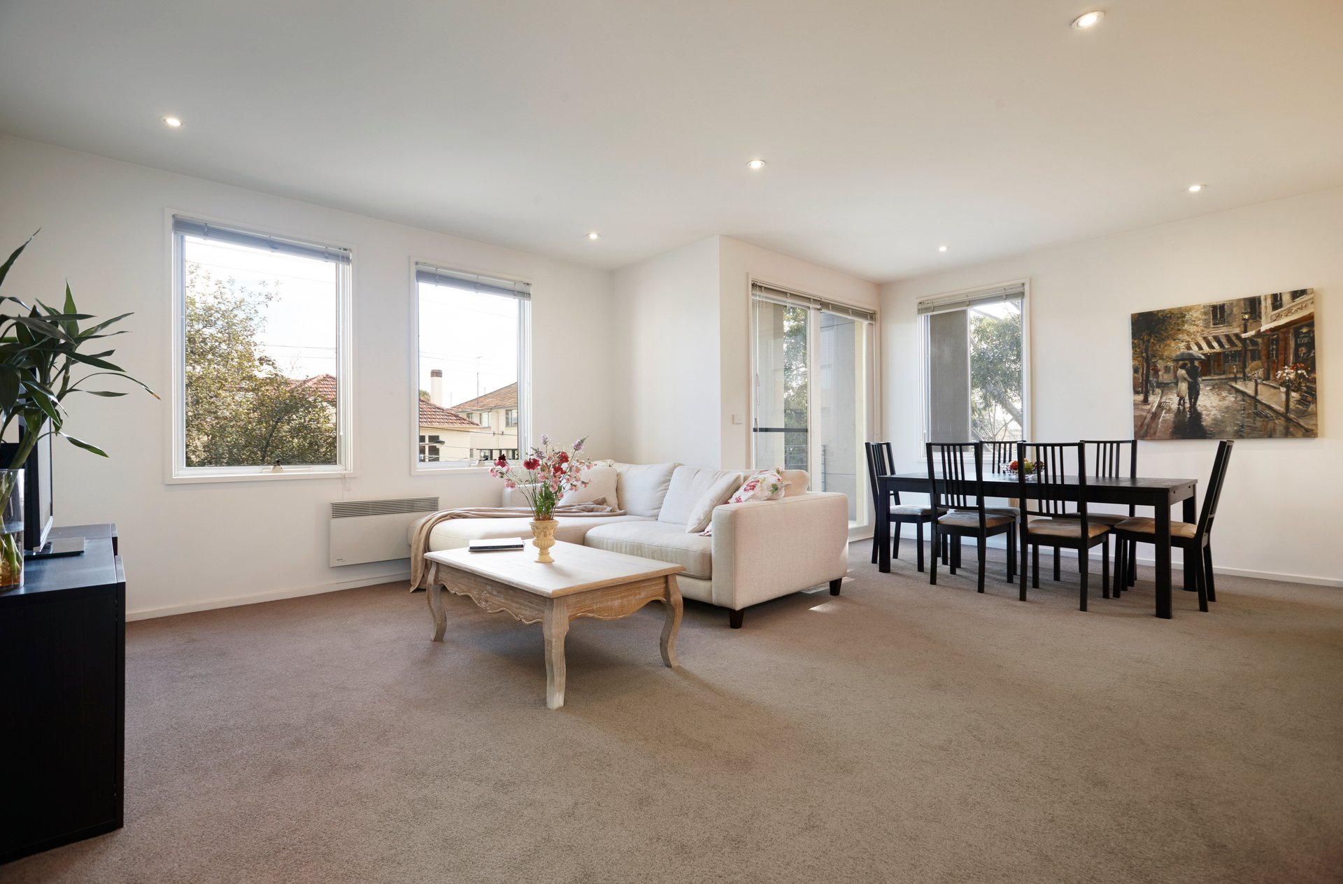 8 / 2A The Avenue  PRAHRAN