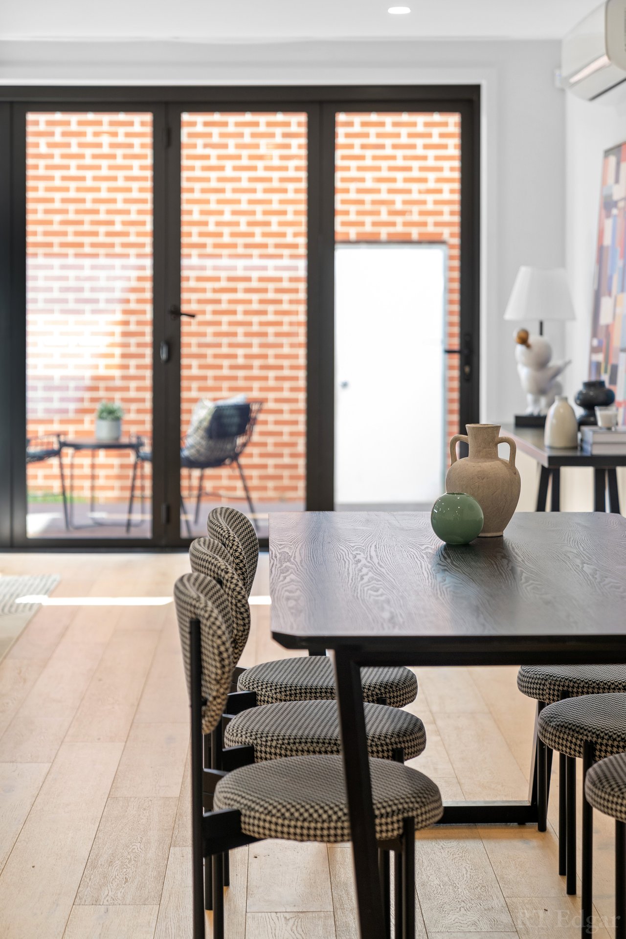 Property Gallery Thumbnail 5