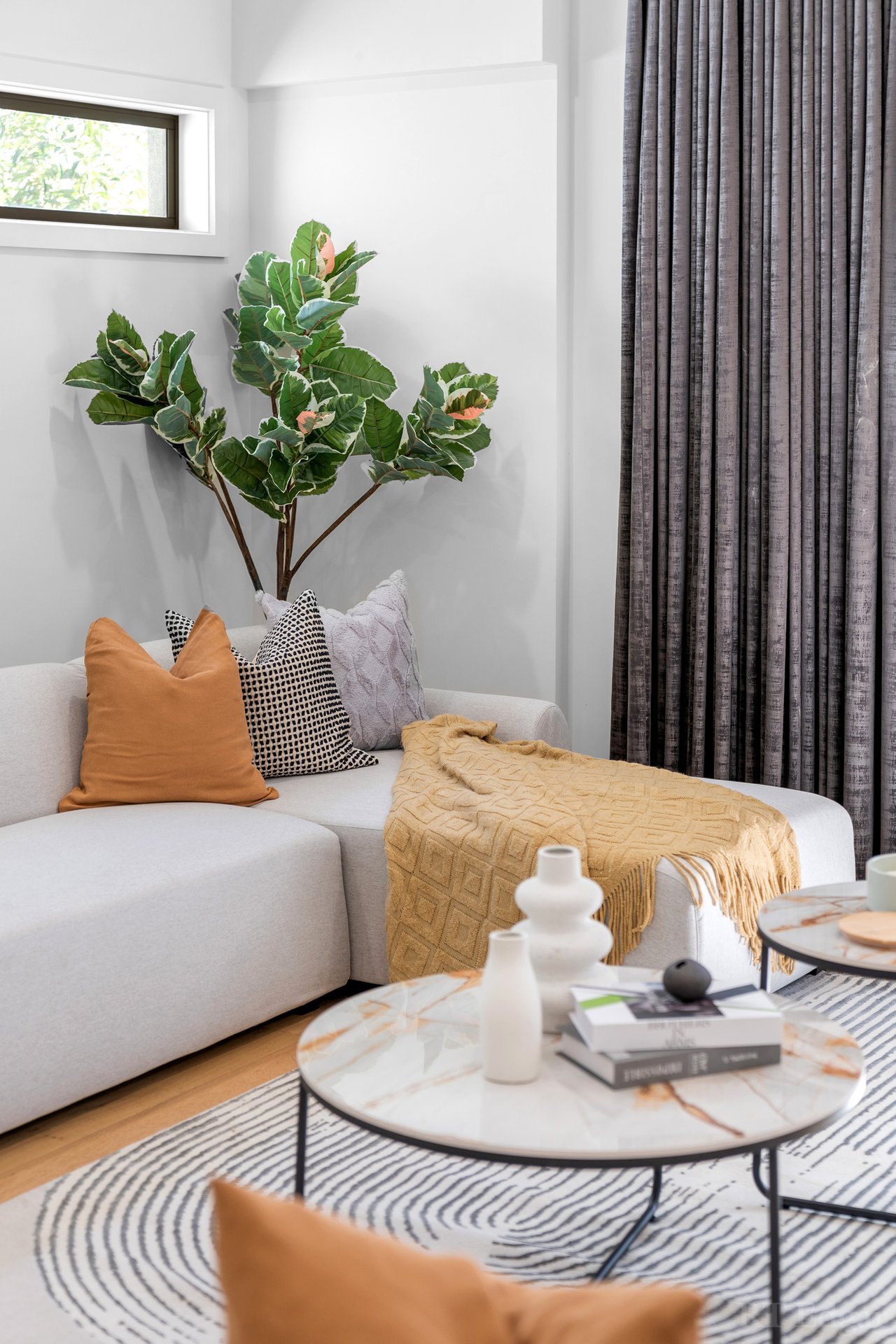 Property Gallery Thumbnail 10