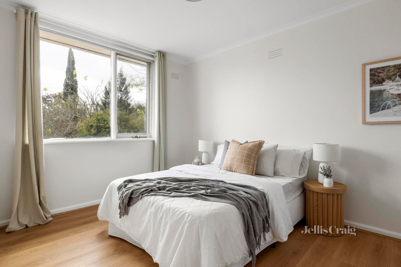 8/2d Cunningham Street, Northcote image 2