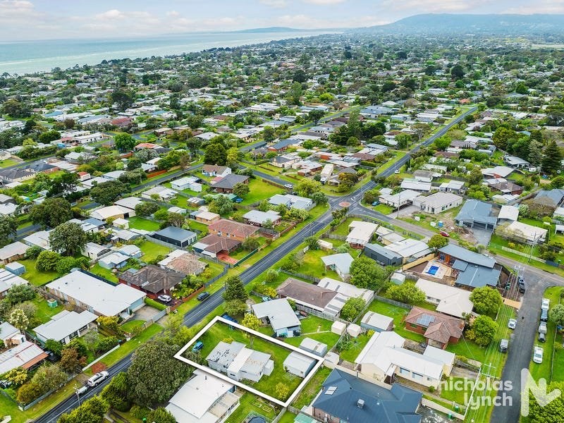 Property Gallery Thumbnail 12