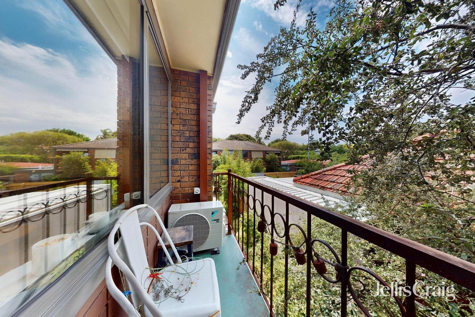 8/3 Browning Street, Elwood image 5