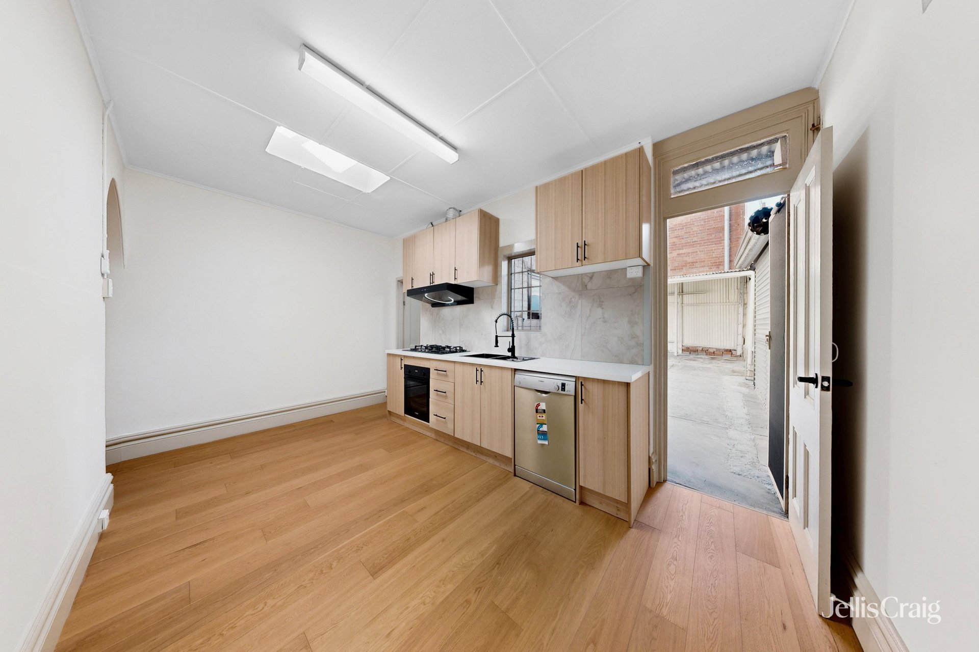 83 Capel Street, West&nbsp;Melbourne image 2