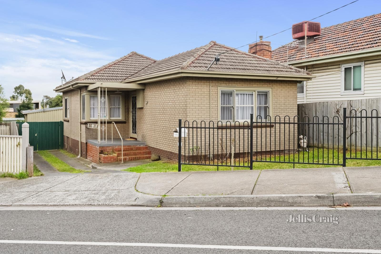 83 Coonans Road, Pascoe Vale South image 8