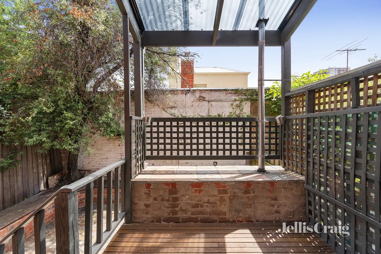 83 Erin Street, Richmond image 8