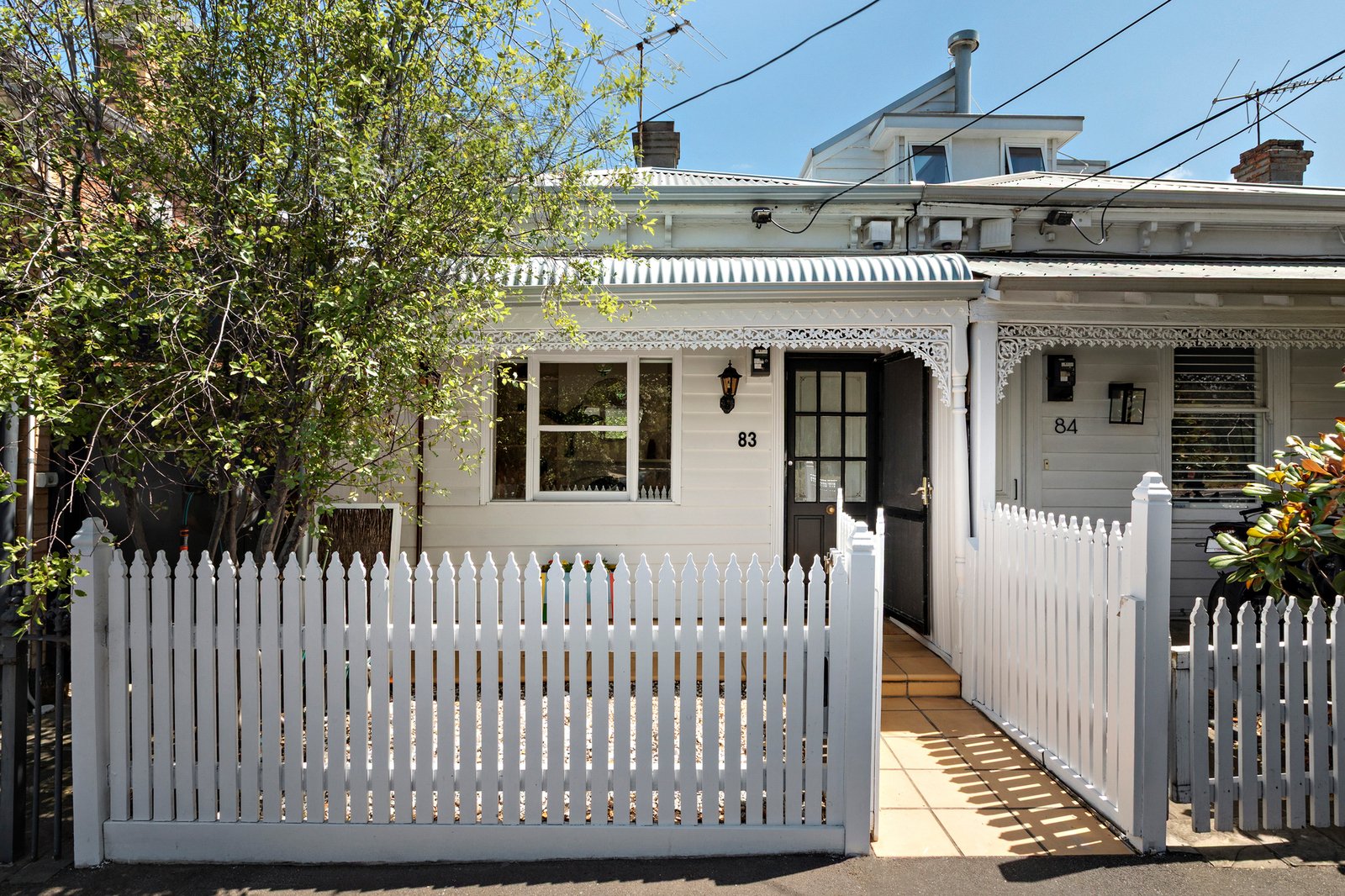 83 Evans Street