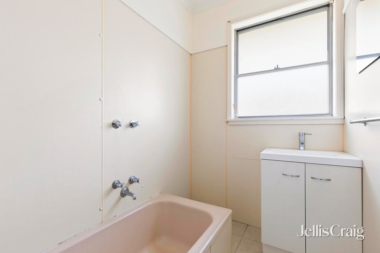 83 Goldsworthy Road, Corio image 8