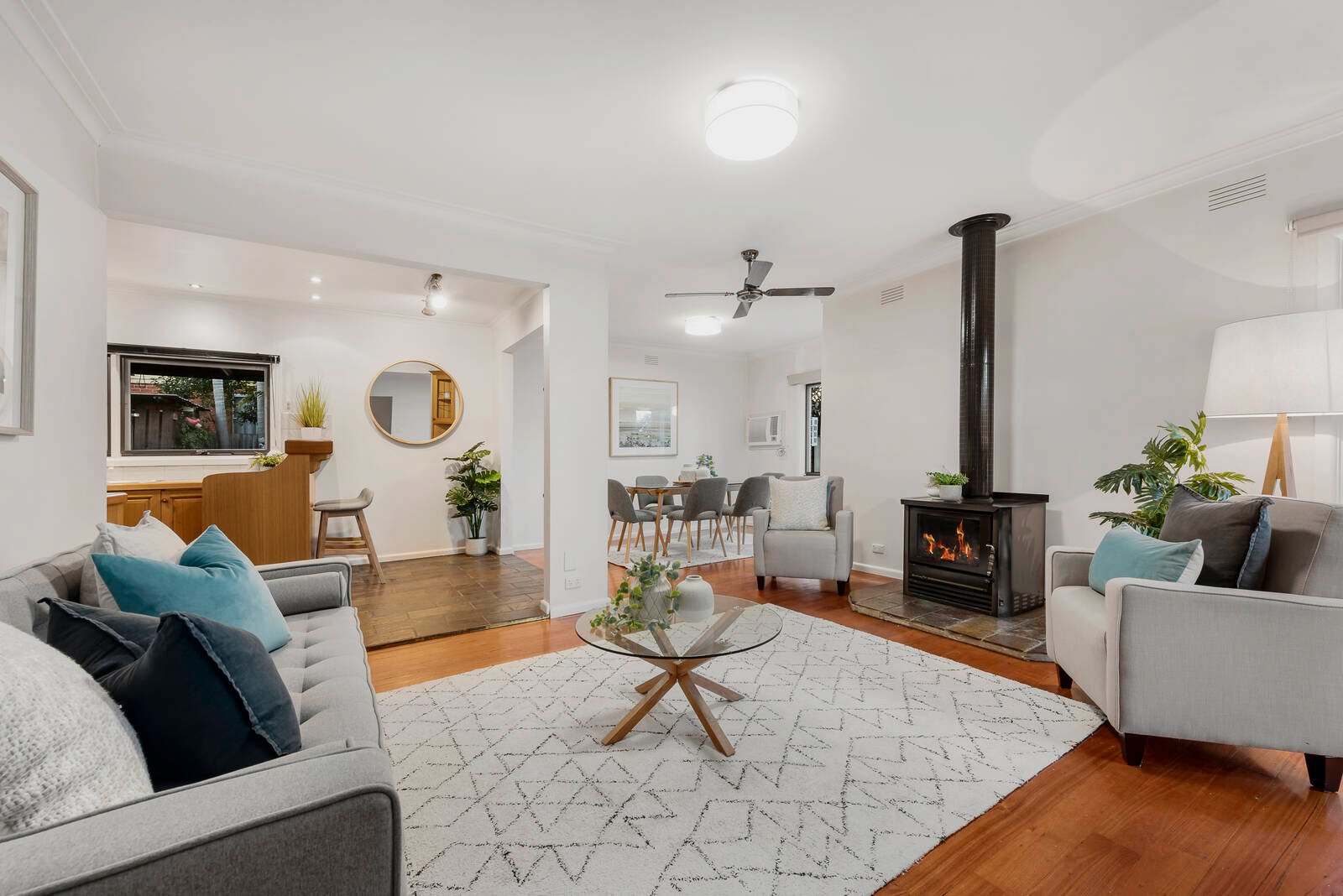 Property Gallery Thumbnail 3