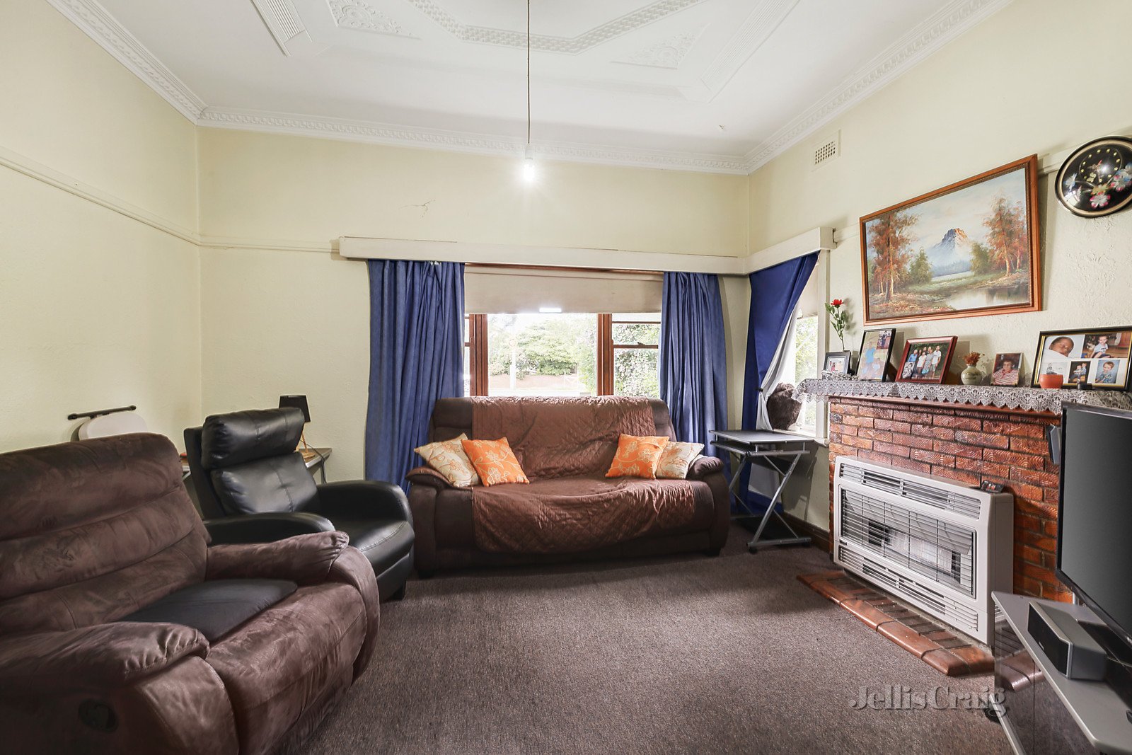 83 Kangaroo Road, Hughesdale image 3