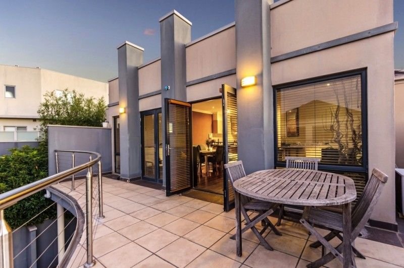 8/3 Kenilworth Parade, Ivanhoe image 7