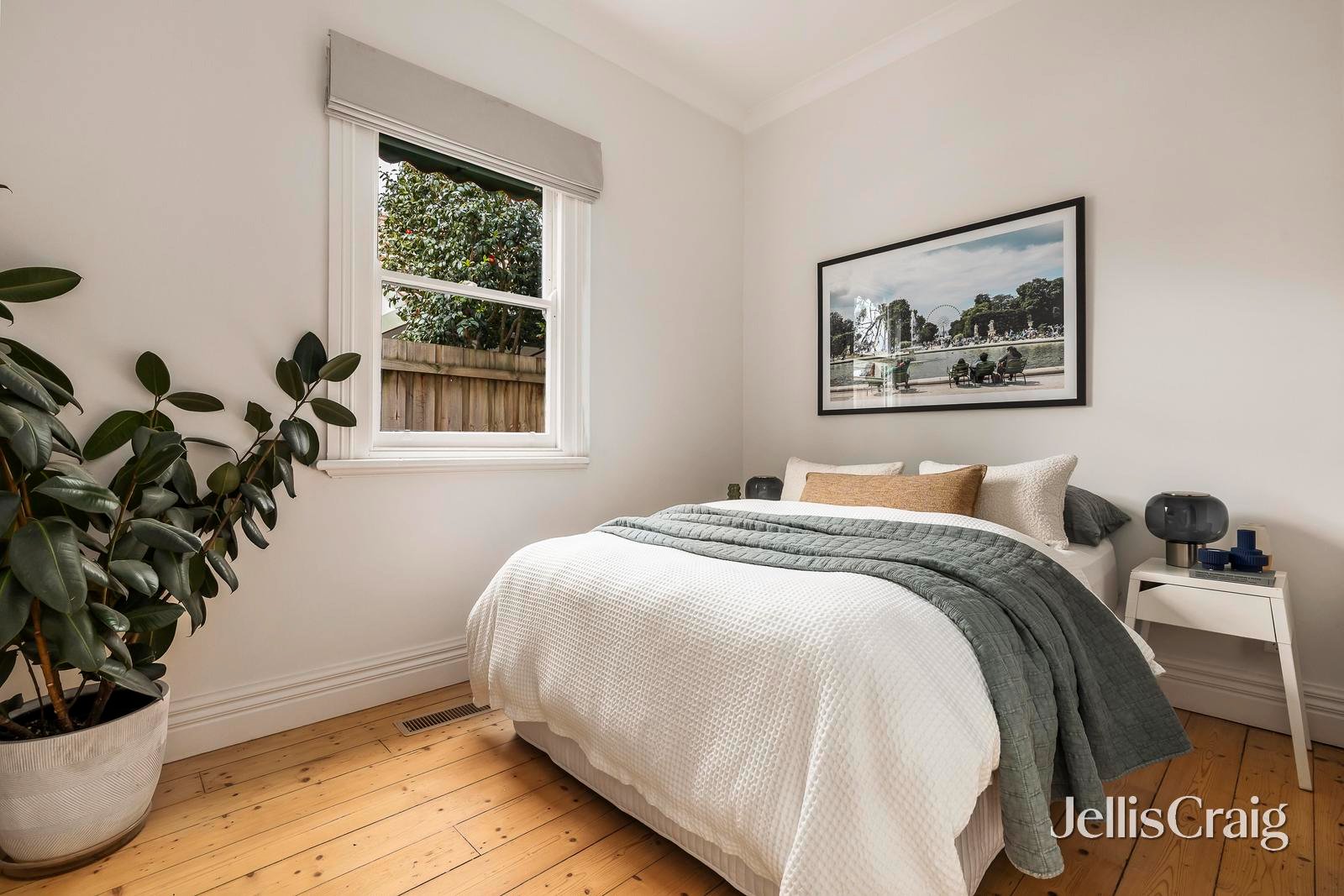 83 Linacre Road, Hampton image 8