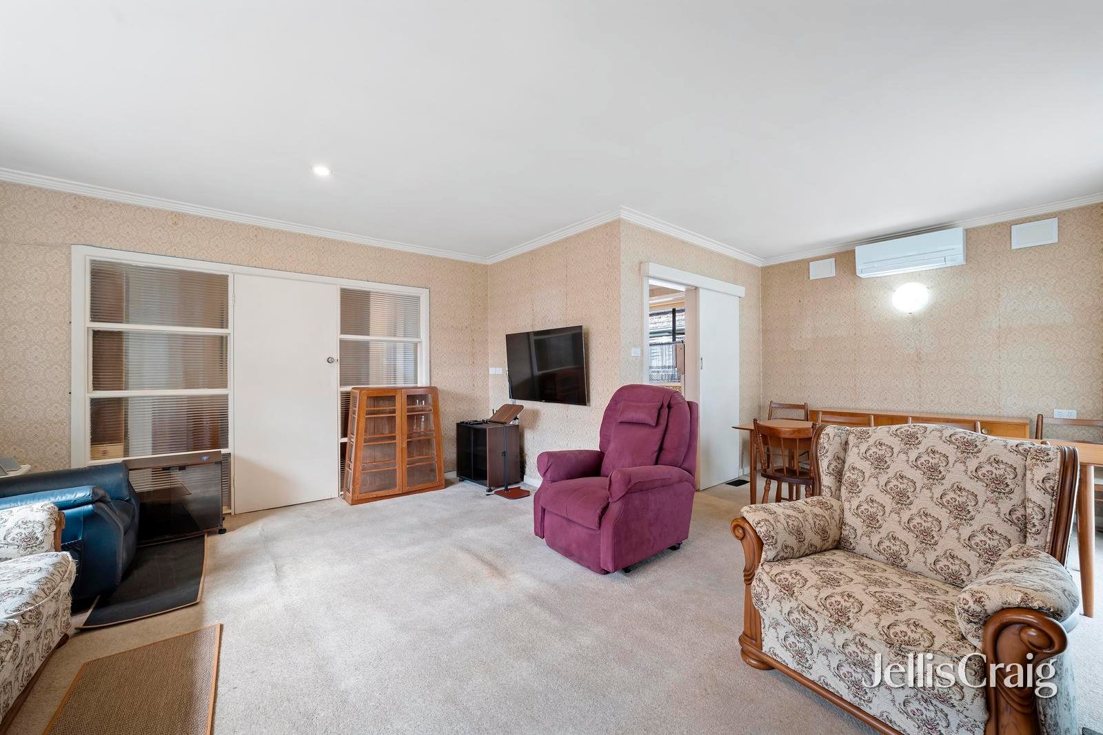 83 Menin Road, Forest&nbsp;Hill image 2