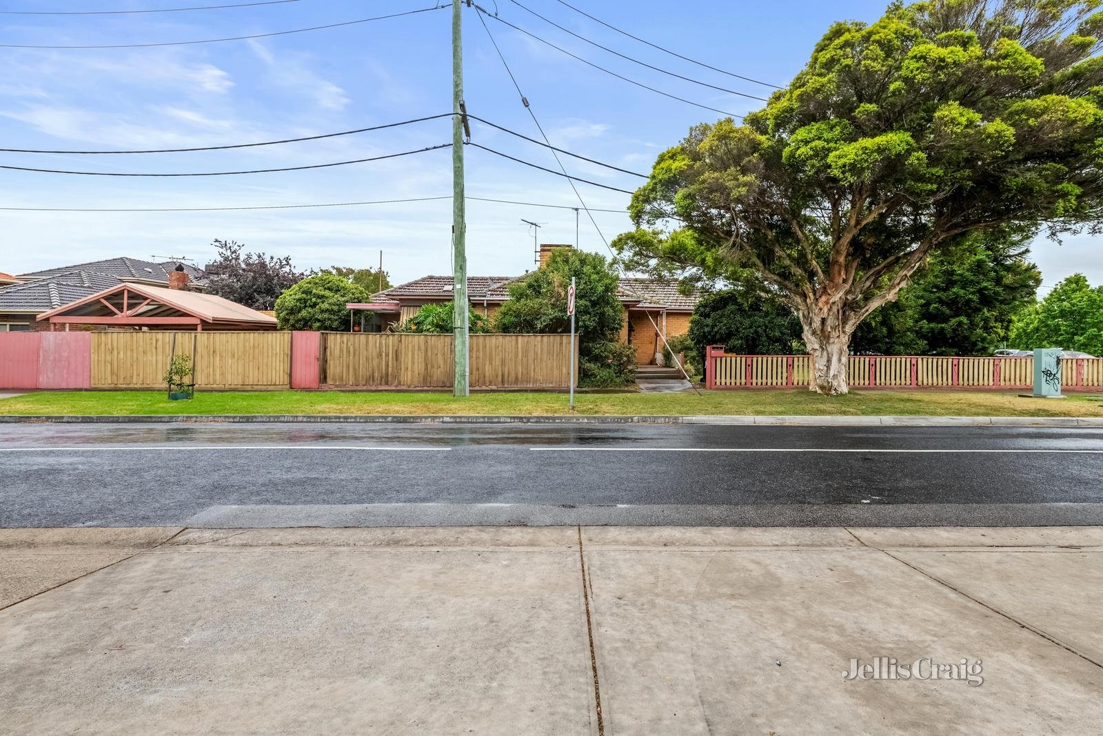 83 Mitchell Parade, Pascoe Vale South image 11