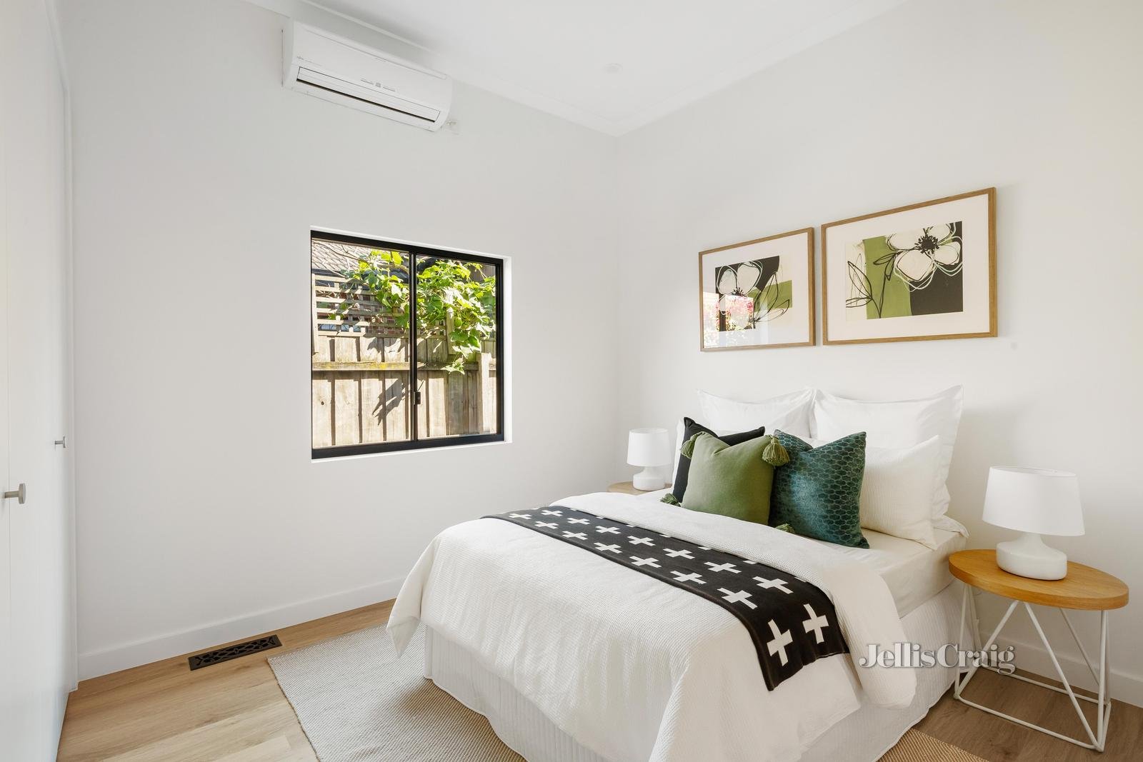 83 Neville Street, Carnegie image 9