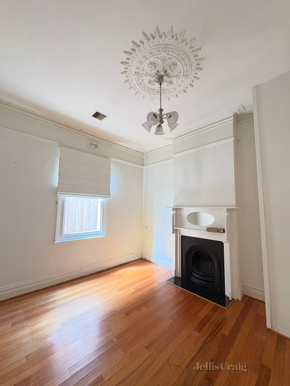 83 Ramsden Street, Clifton Hill image 3