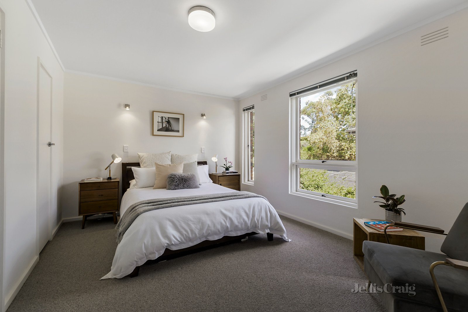 8/3 Rotherwood Road, Ivanhoe East image 3