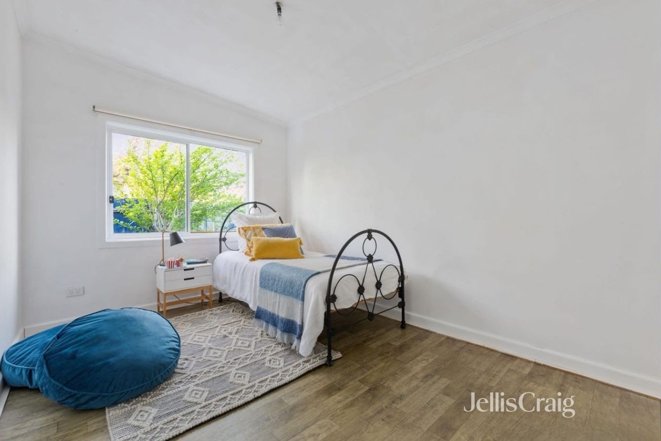 83 Severn Street, Yarraville image 3