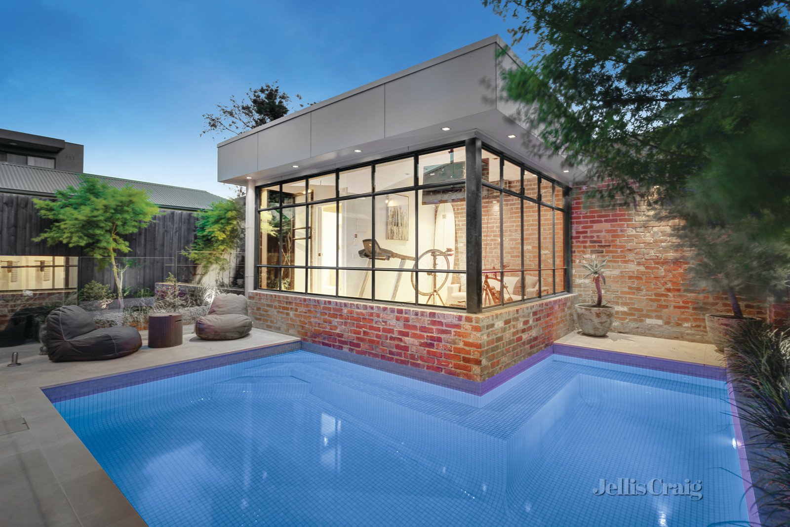 83 Tennyson Street, Essendon image 2