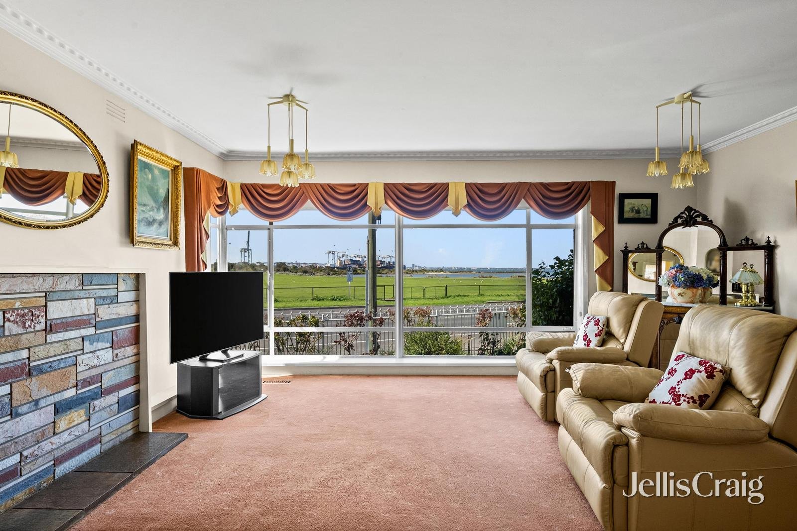 83 The Strand, Newport image 6