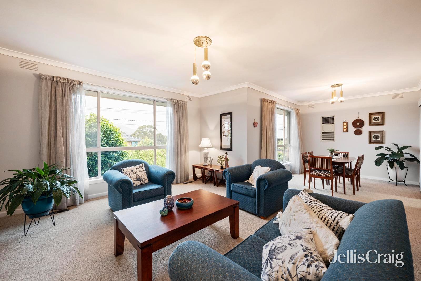 83 Winyard Drive, Mooroolbark image 2